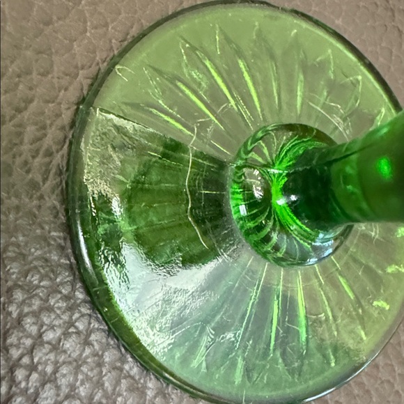 Vtg Slovic Moser Style Hand-Enameled Green Glass Cordial Goblets w/Gold Trim - Picture 7 of 7